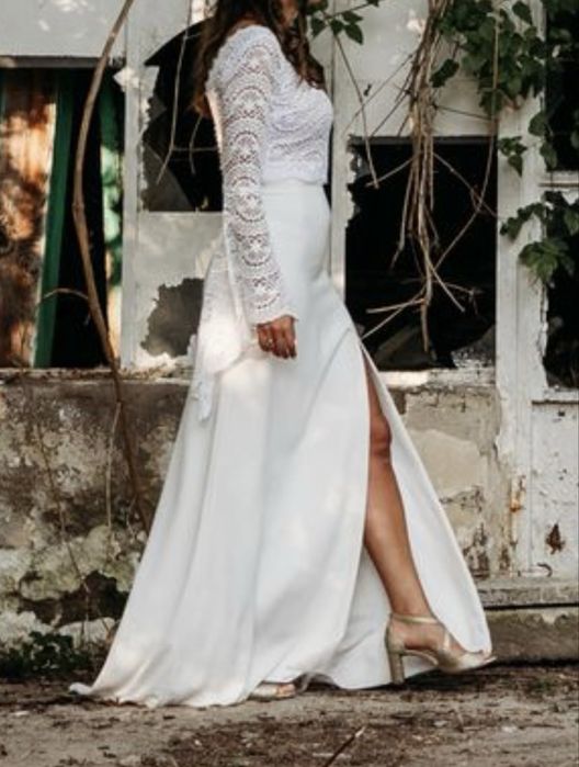 Dwuczęściowa suknia ślubna