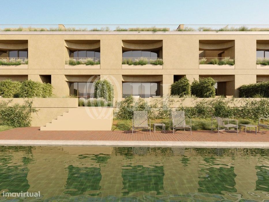 Apartamento T2, com jardim e terraço em Alcácer do Sal
