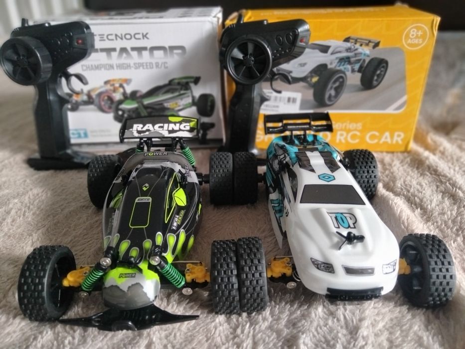 Машинка на радіокеруванні accessories list 20км/г.