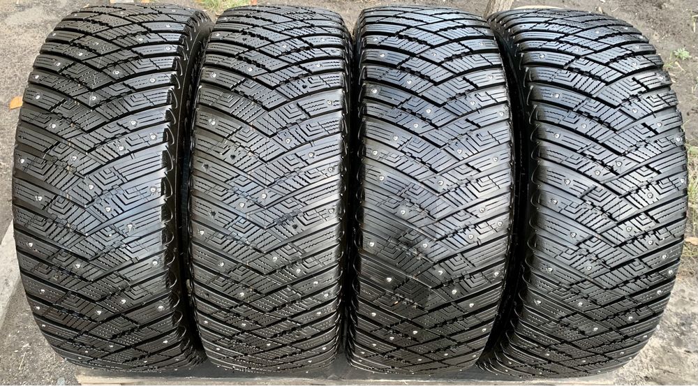 Зима 4шт Goodyear UltraGrip Ice Arctic SUV4x4 245/55 R19 103T
