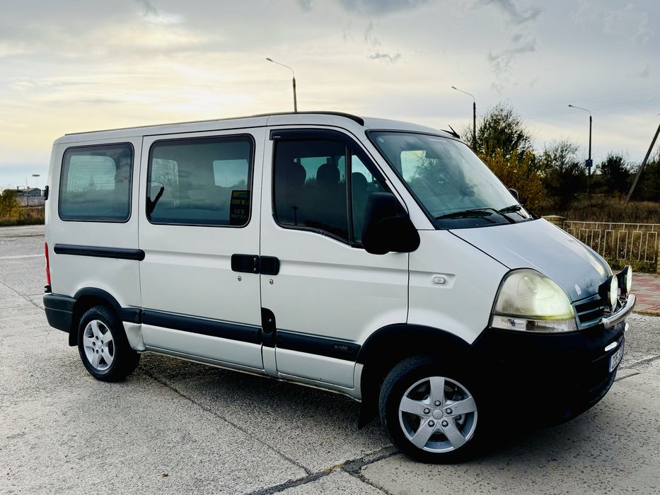 Продам Nissan lNTERSTAR