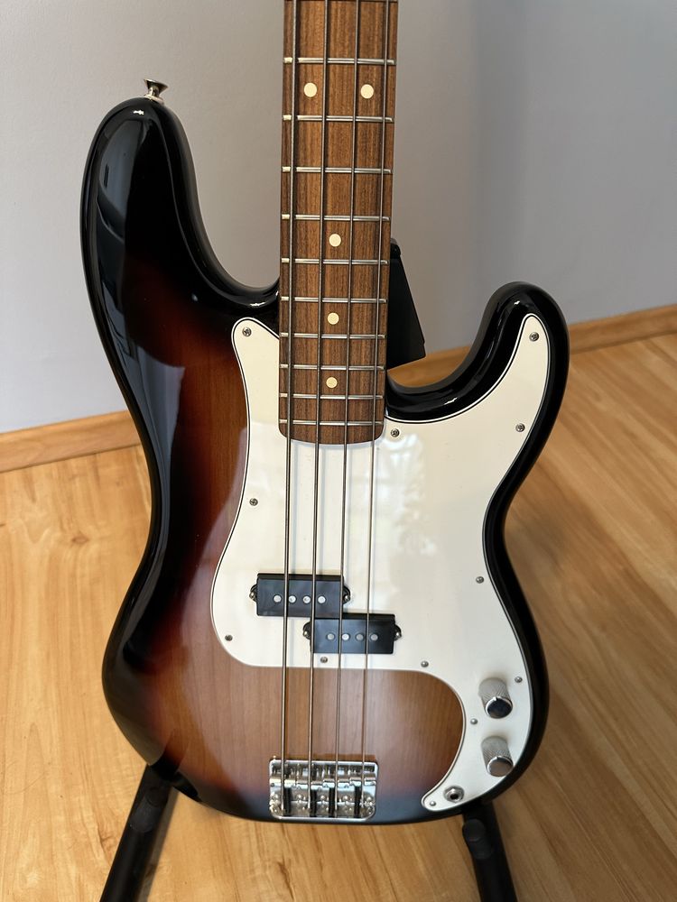 Gitara basowa Fender Precision PF 3TS