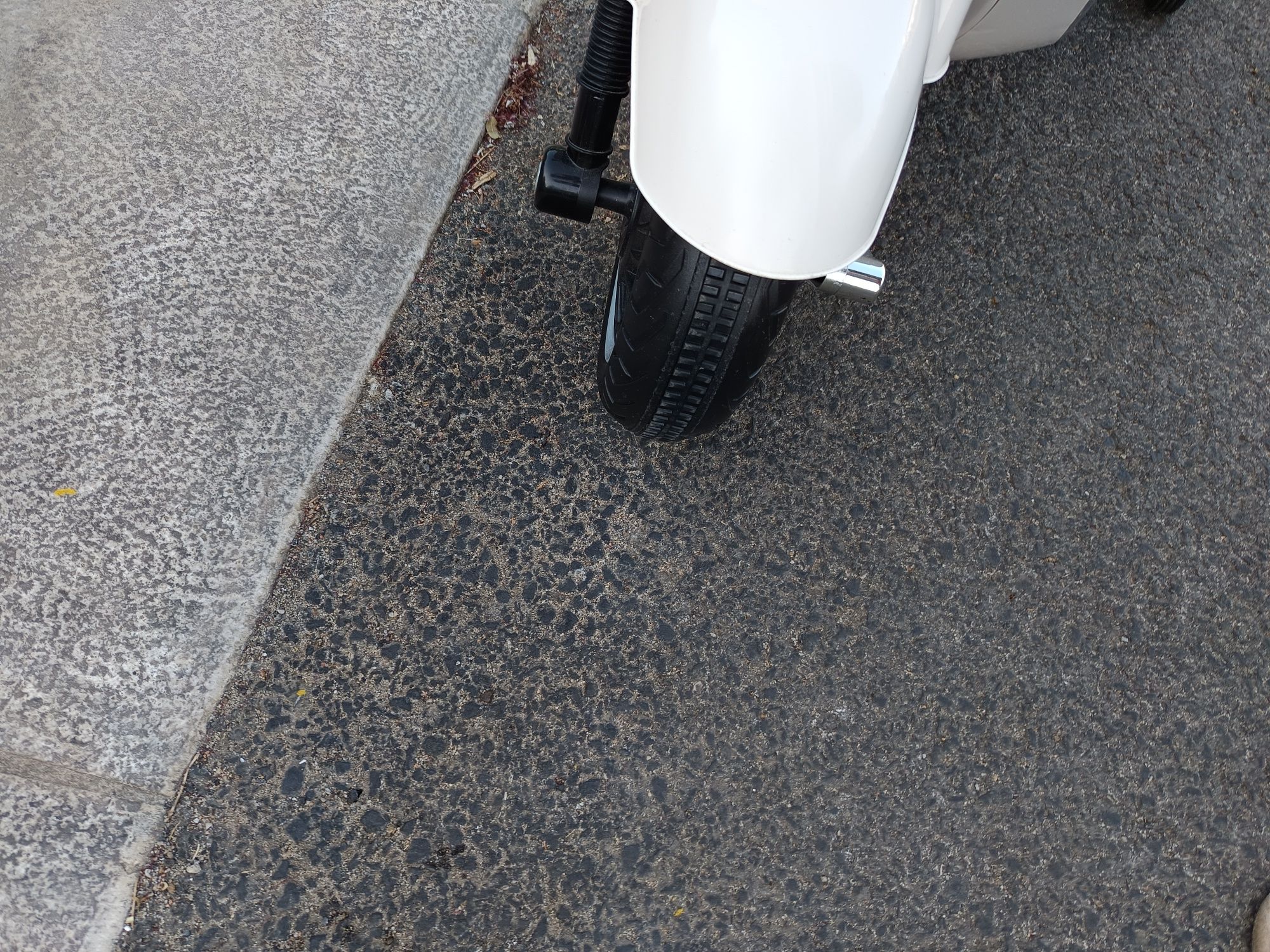 Vespa Piaggio criança Scooter GTS Super Piaggio 12 v Moto Elettrica