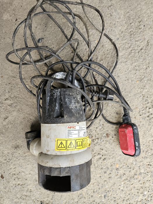 Sprzedam 2 uszkodzone pompy nac i yellow buczą buczy