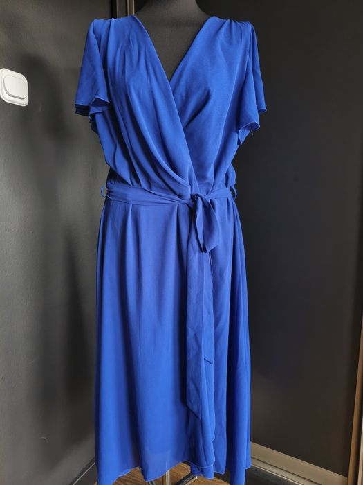 Sukienka elegancka r.46