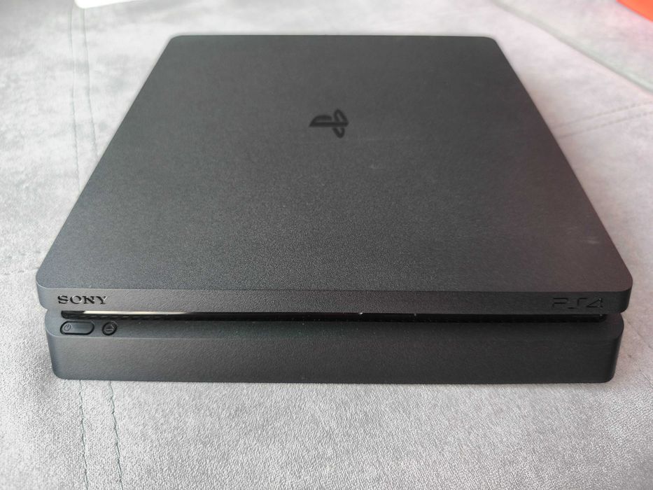 PS4 500Gb com extras