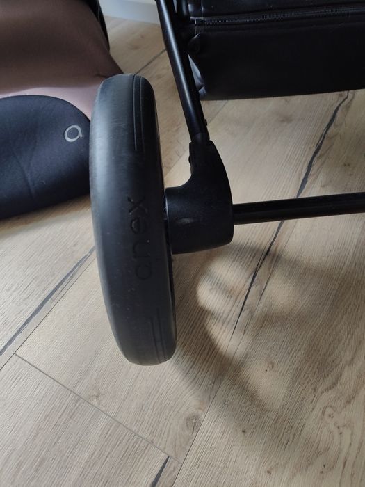 Wózek głęboko-spacerowy anex m-type