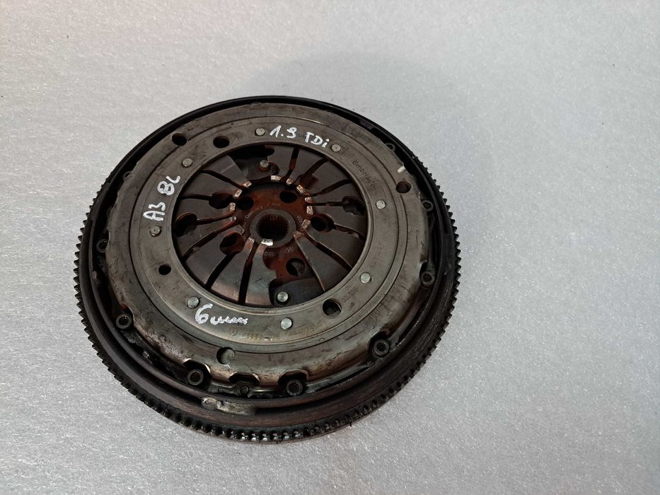 Sprzęgło dwumas Audi A3 8L Golf IV 1.9 tdi kpl