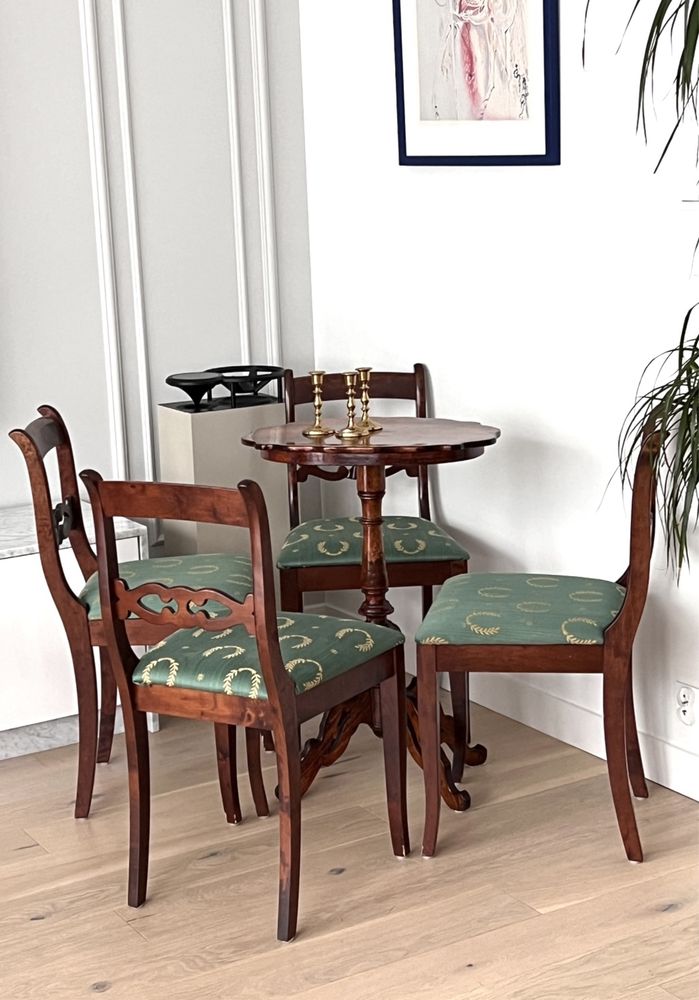 Komplet stolik i krzesła