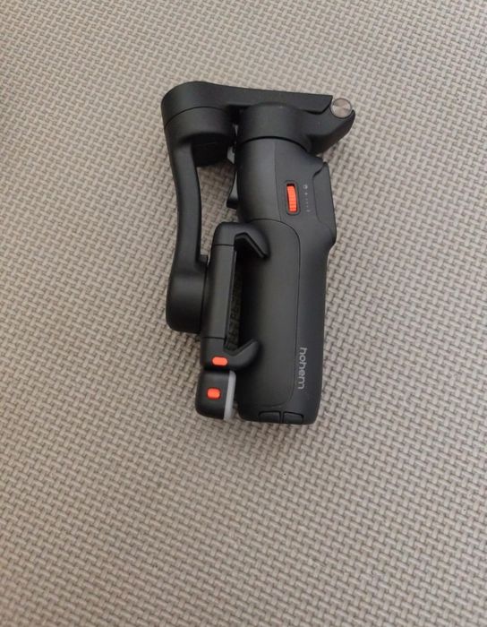 Gimbal Hohem iSteady v3 z funkcjami śledzenia  AI