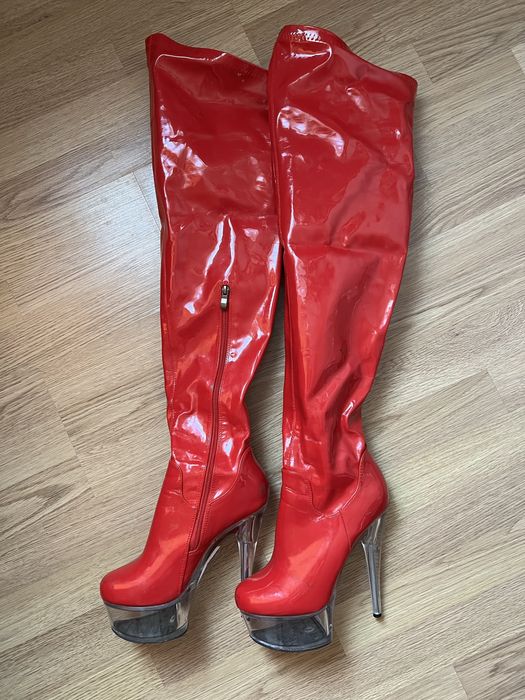 Стрипы красные размер 37