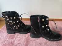 Botas pretas n. 37