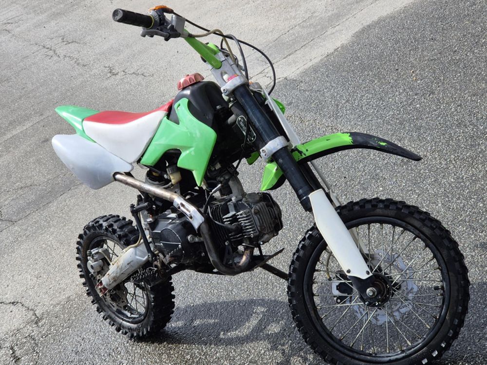 Pit bike em muito bom estado