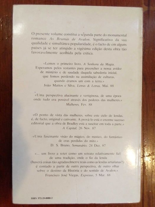 Marion Zimmer Bradley - As brumas de Avalon, Rainha suprema