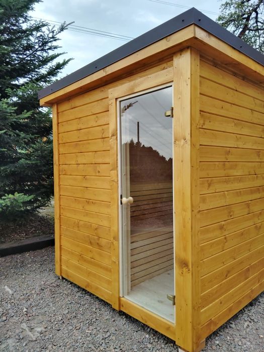 Sauna  ogrodowa  nowoczesna