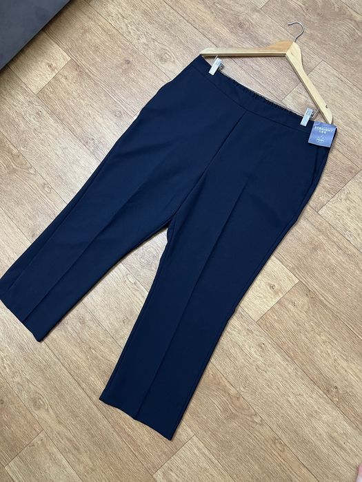 18 розмір нові темно сині штани брюки ззаду на резинці прямі
