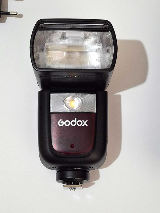 Flash Godox V860 IIIc (para Canon)