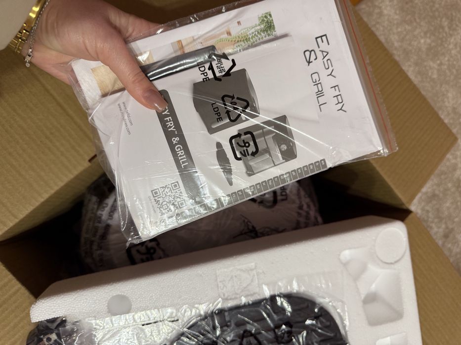 Продам новий аерогриль Tefal