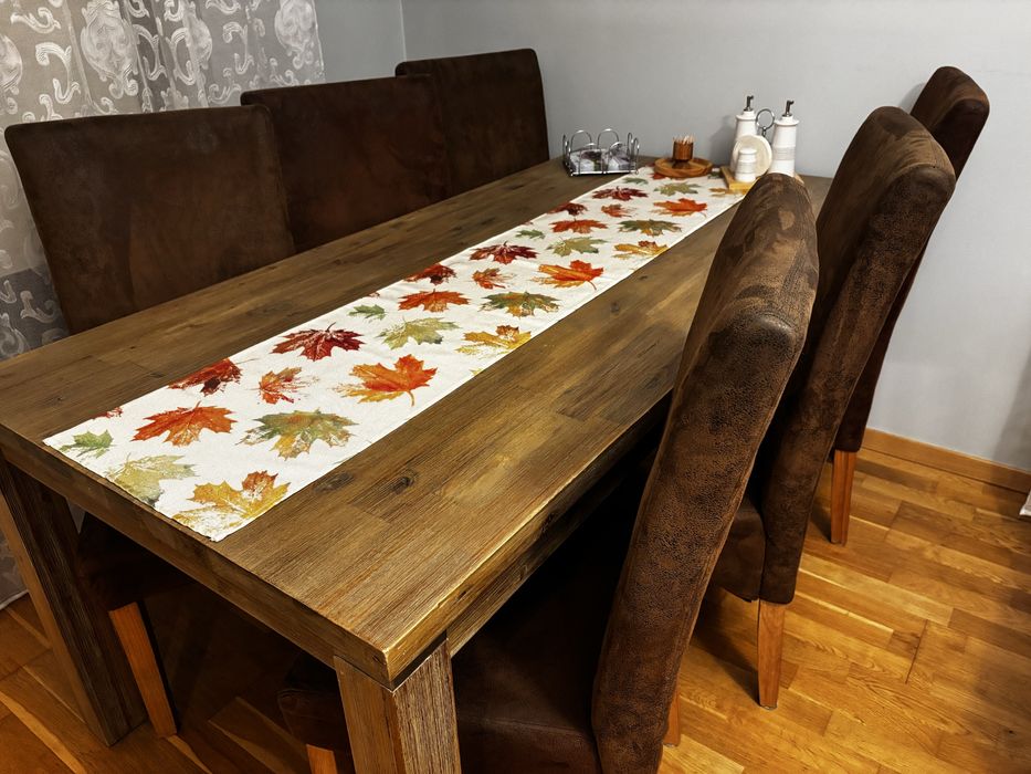 Zestaw 6 klasycznych krzeseł – imitacja starej skury stan bardzo dobry