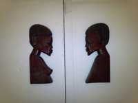 2 peças Arte Africana Bustos de parede