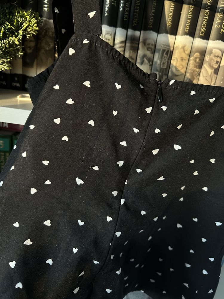 Czarna bluzka w serduszka parisian 38