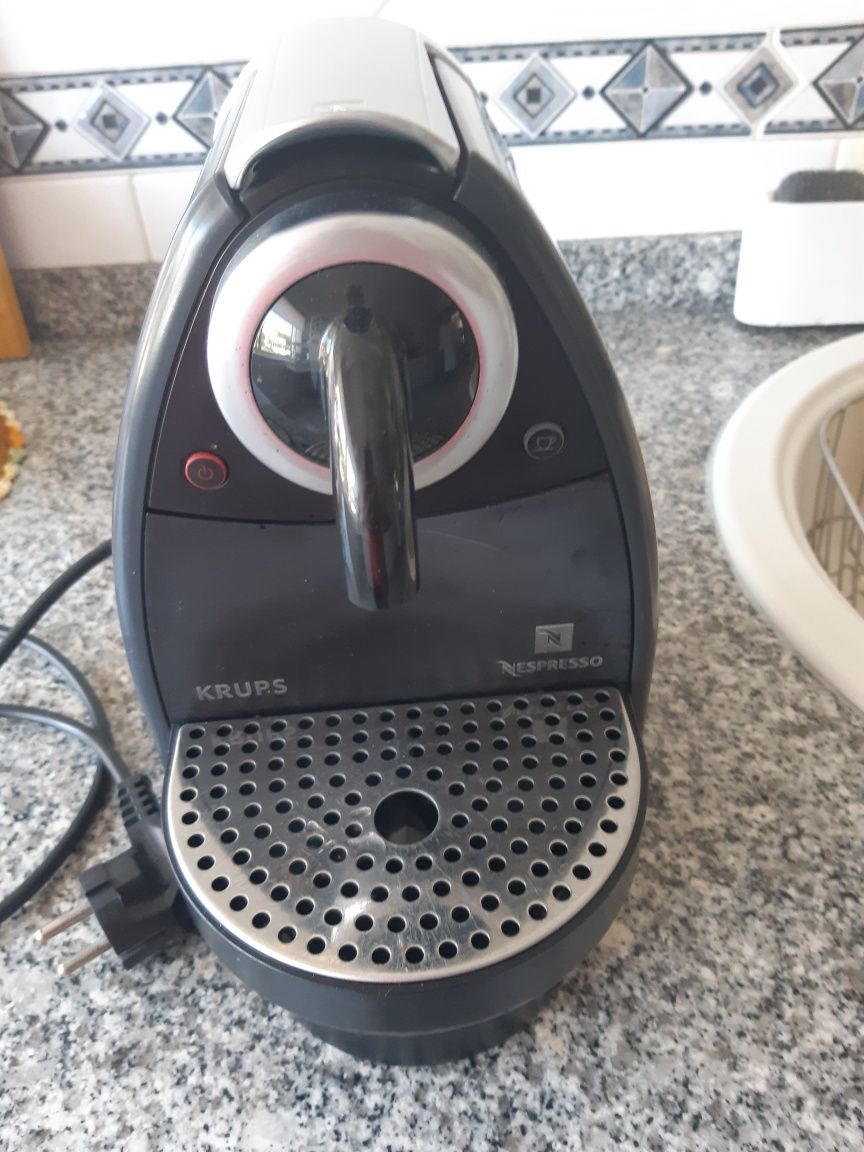 Máquina de café Nespresso Krups