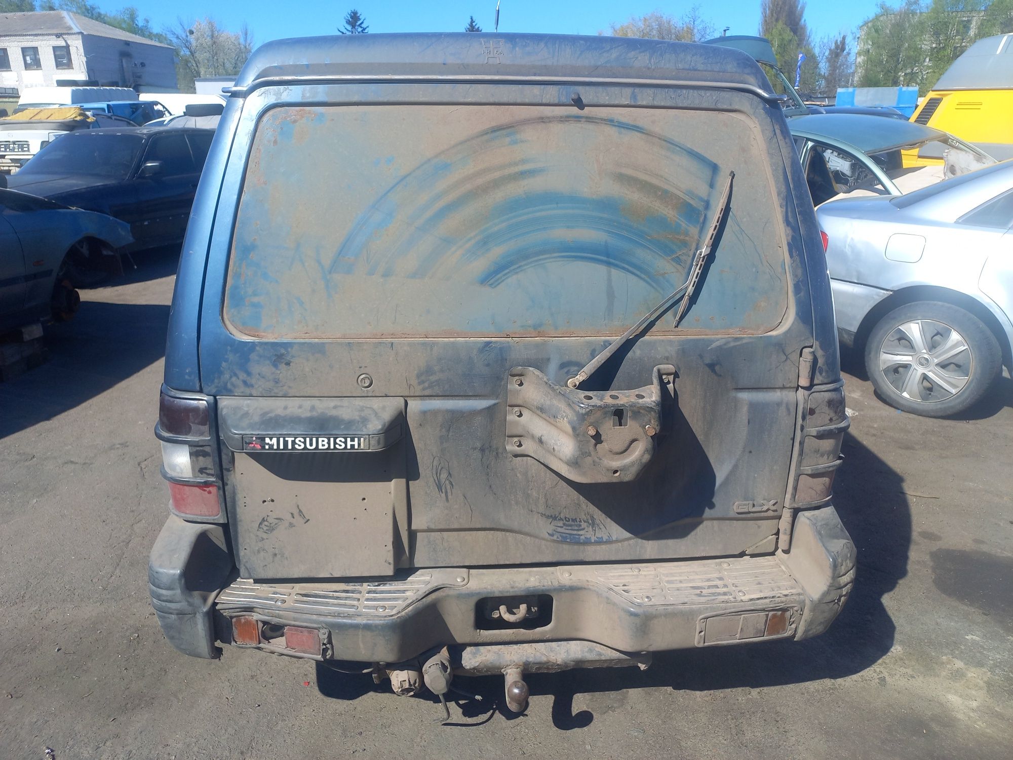 Разборка Mitsubishi Pajero 2..5 Disel 96 год