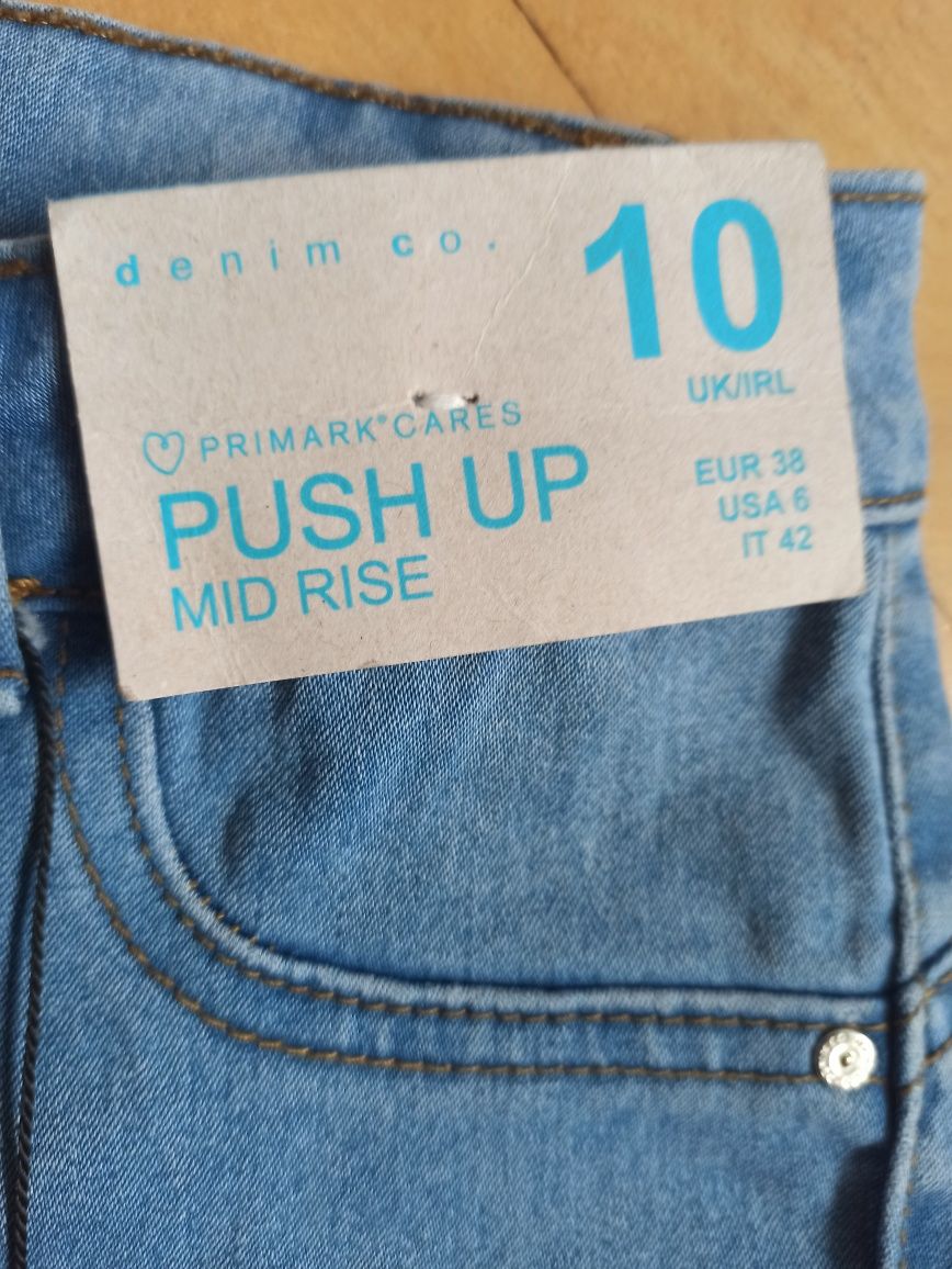 Jeansy Push Up MID Rise