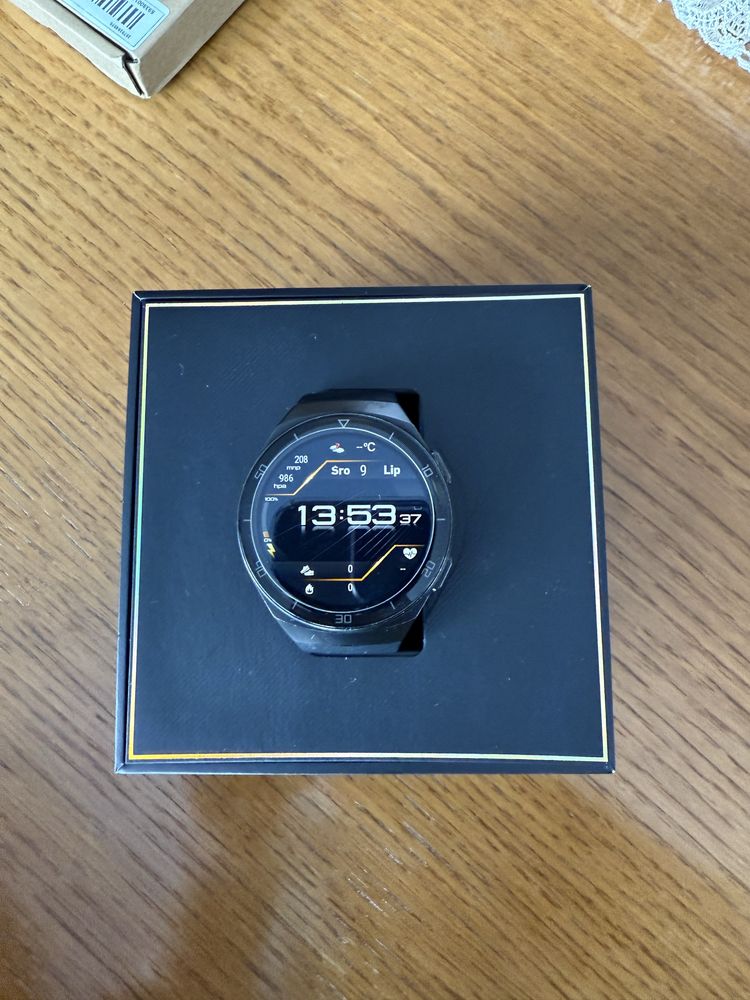 Huawei P40 Pro 256 GB + Watch GT 2e