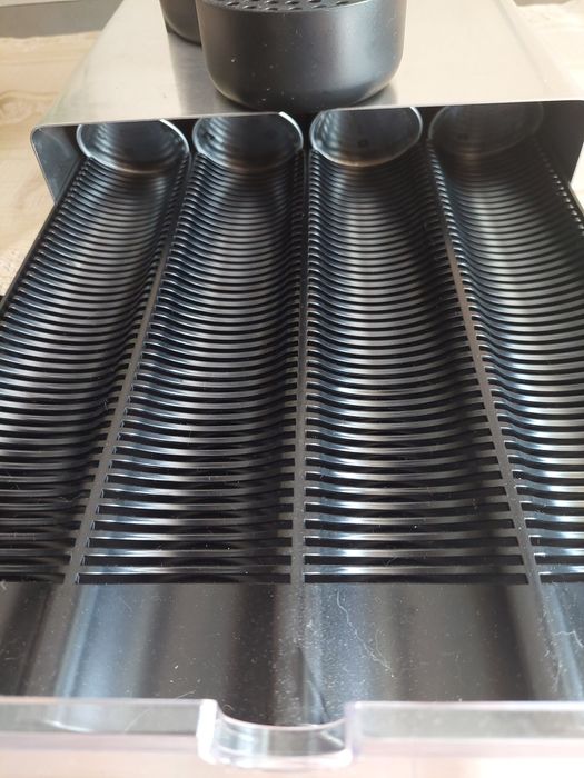 Máquina café Nespresso vertuo