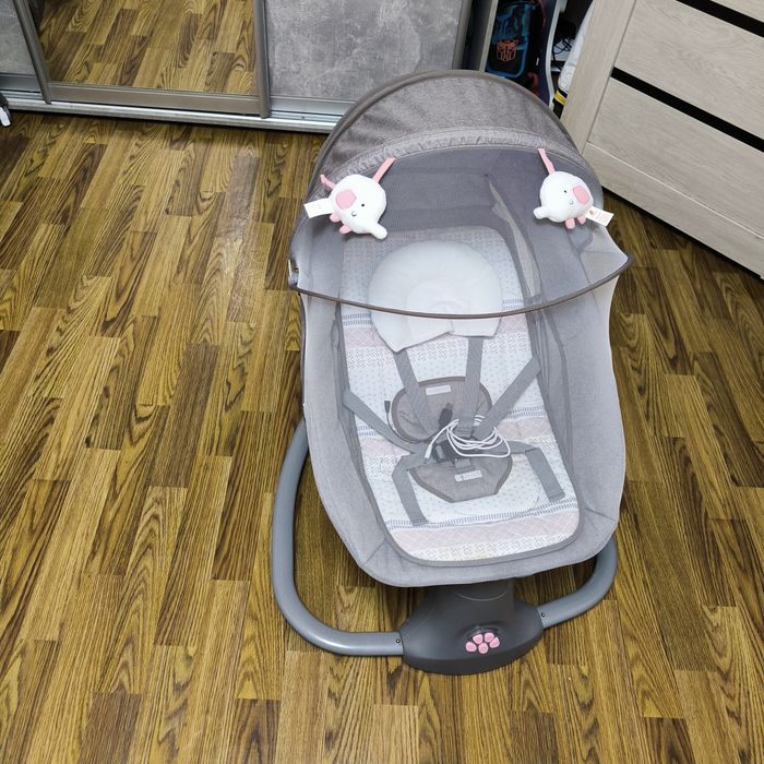 Продам колыбель -шызлонг.