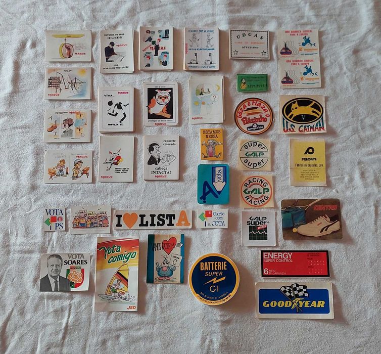 Calendários, Autocolantes, Pins