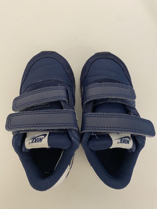 Tenis nike. Numero 22