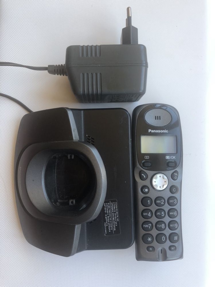 Телефон беспроводной Panasonic KX-TG1107