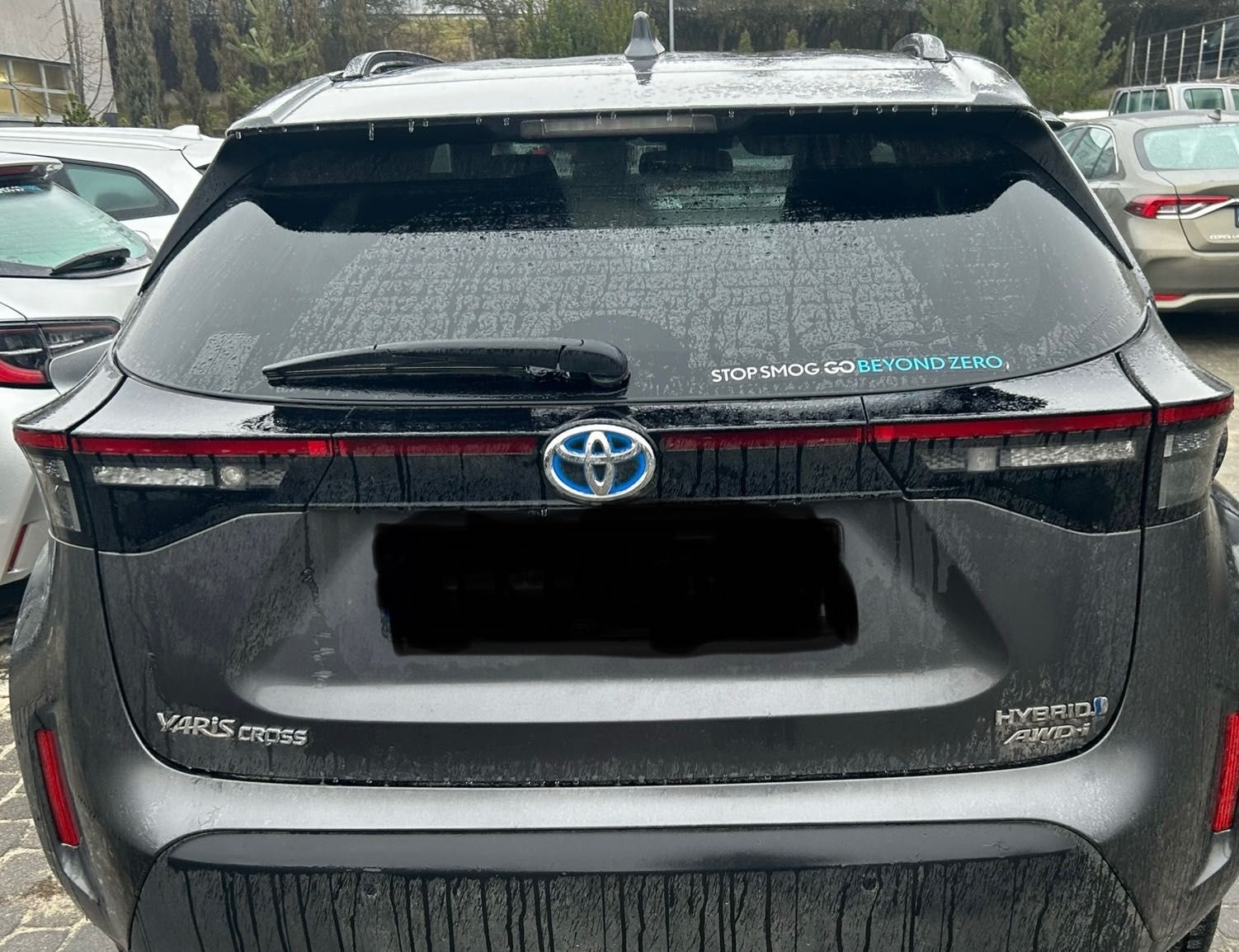 Toyota yaris cross 1L0 5C2klapa tył zderzak lampy full led 1G3 w kolor