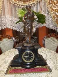 Francuski zegar kominkow, figuralny, stojący - BRĄZ - 70 cm