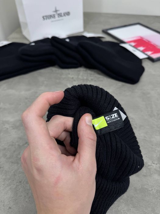 Шапки Nike ASG.