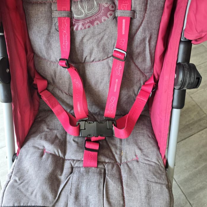 Spacerówka baby design dla dziewczynki