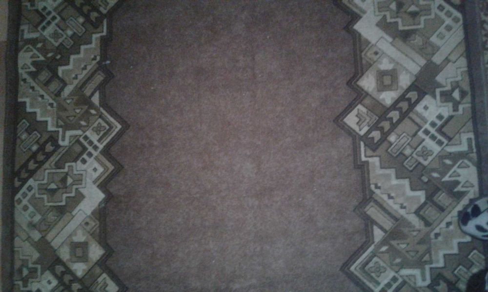 Продам Ковровую дорожку Б/У 1 шт цена 350 грн п/м состояние отличное