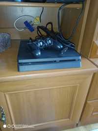 PlayStation 4 slim