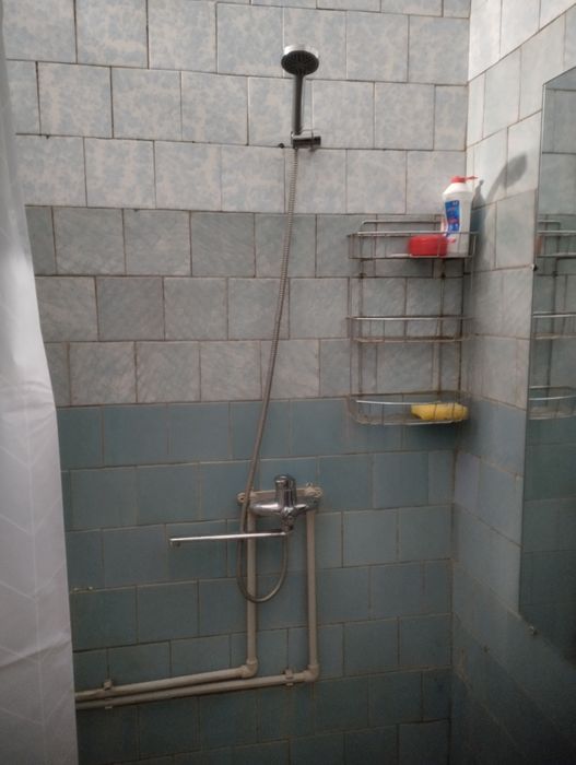 Продаж великої кімнати 22 , 3 м. кв. Ближнє Замостя .Центральний ринок