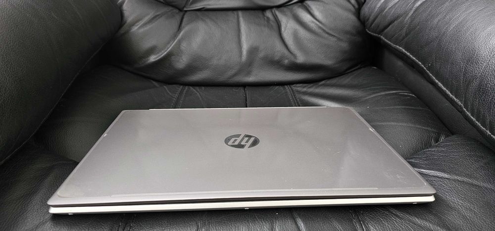 HP Pavilion 15 i5-1035G1/12GB/512/Win10