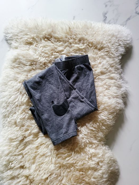 Legginsy Nike Szare rozm M Czarny Znak