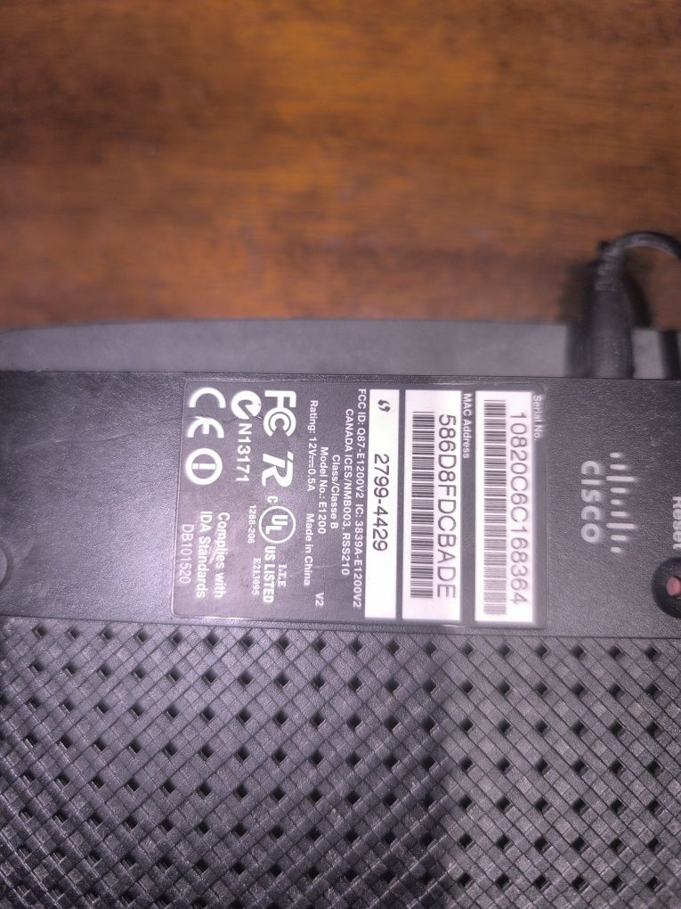 Маршрутизатор Linksys E1200