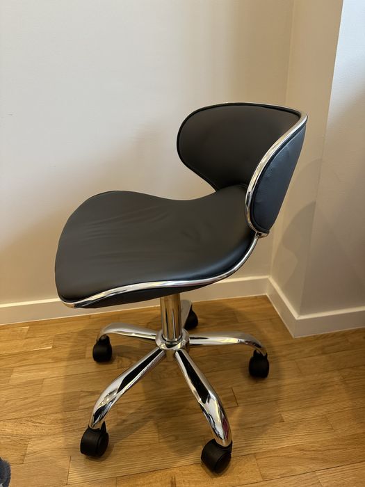 Cadeira de secretaria