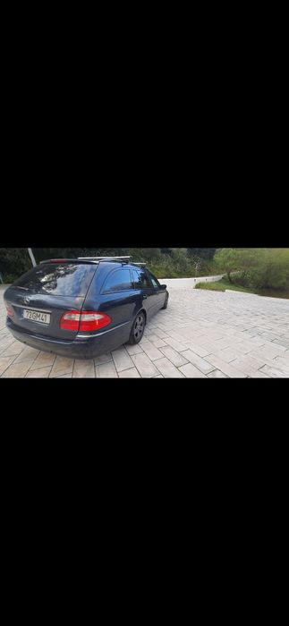 Mercedes E220 avantgard