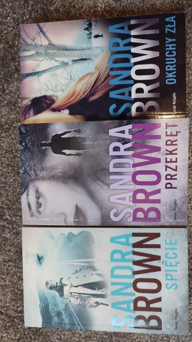 Zestaw 3 książek autorki Sandra Brown stan BDB