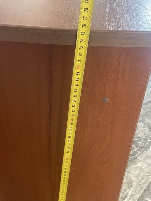 Компютерний і письмовий стіл