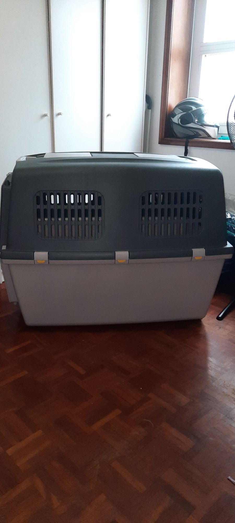 Caixa de transporte para Cão.