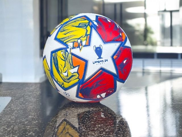 Мяч футбольный розмір 5 Ліга чемпіонів термошов